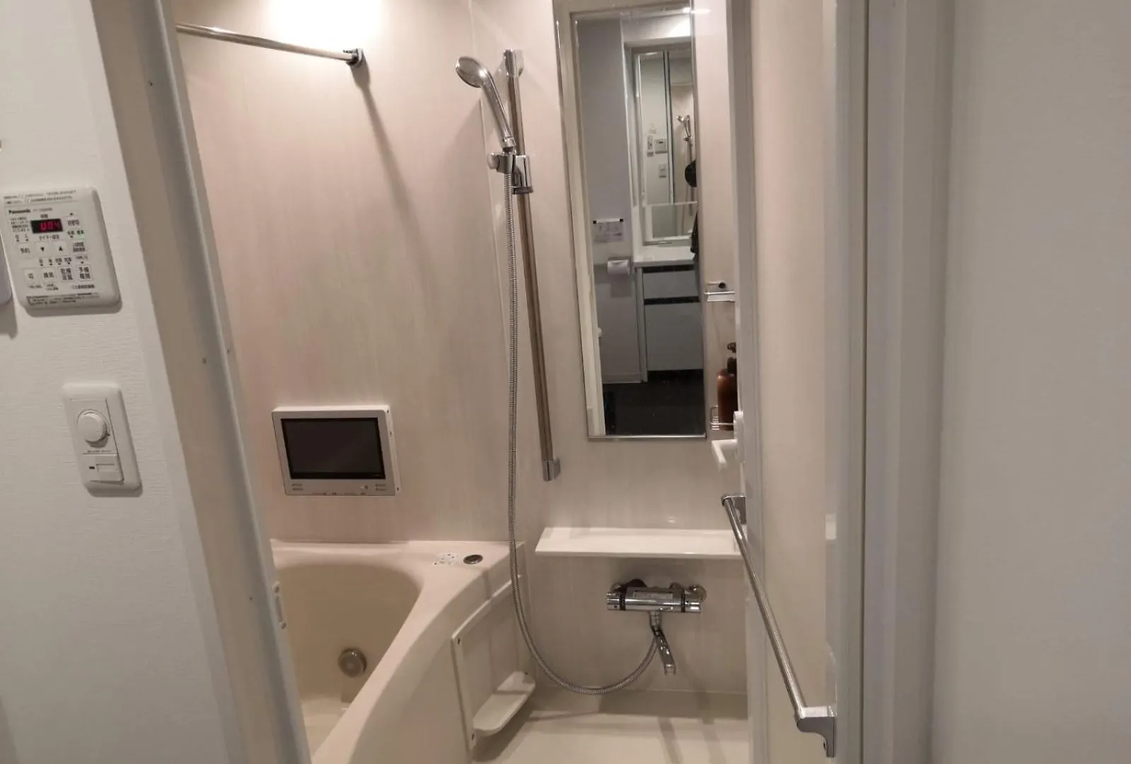 リブシティ錦糸町参番館上層階眺望良好北欧ルーム, Akihabara 6Mins, Tokyo 8 Mins, Direct To Narita Airport 成田空港直達アパートメント 0*,  日本